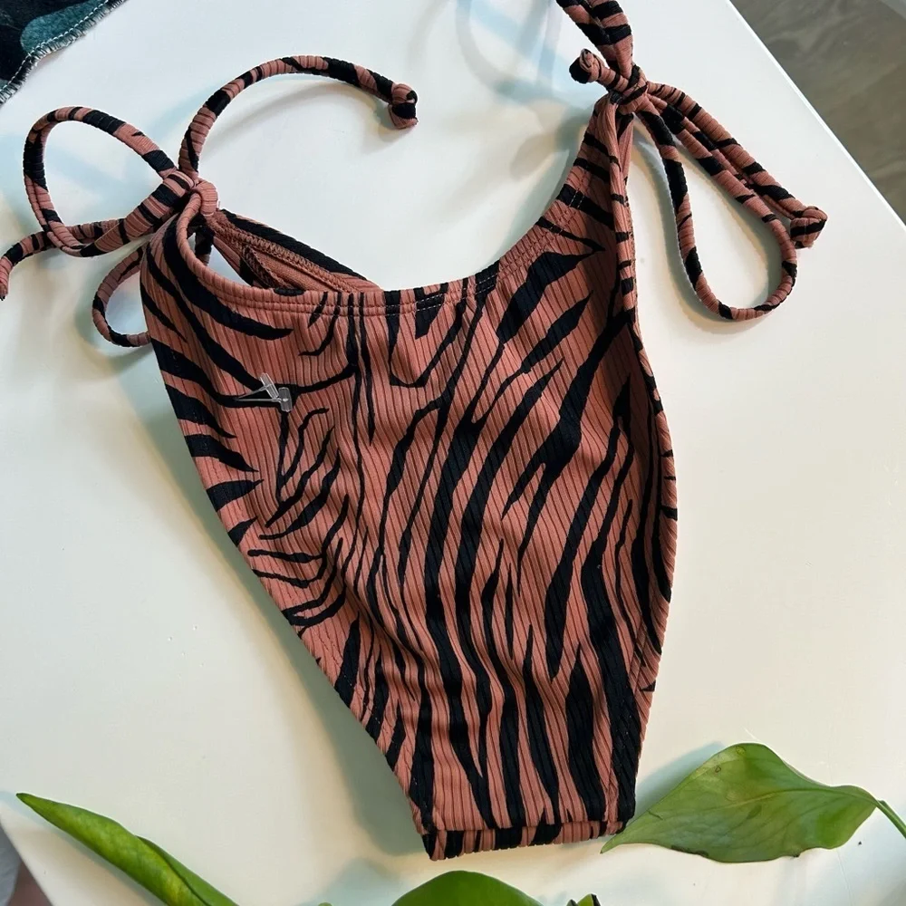 Xhileration Bikini Bottoms